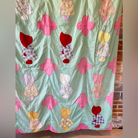 Vintage Primitive Sun Bonnet Sue Appliqué Quilt 65” x 84” - Picture 4 of 15